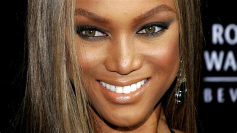 Tyra Banks Nude Photos & Naked Sex Videos